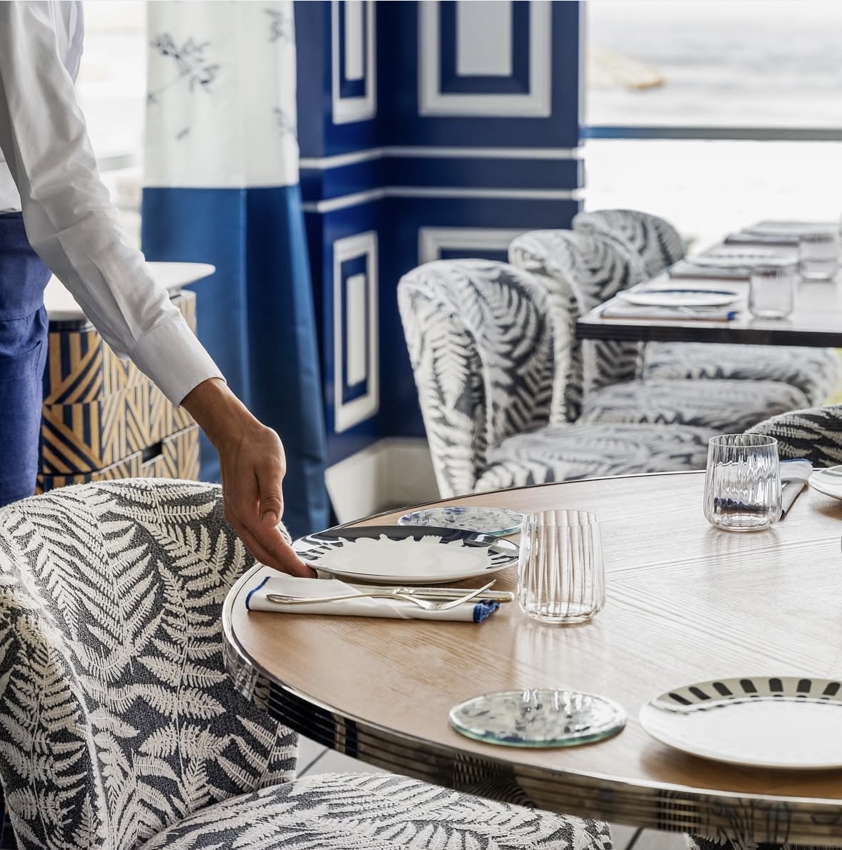 Em Sherif Restaurant - The St. Regis Al Mouj Muscat Resort – Muscat, Oman - Gallery 1