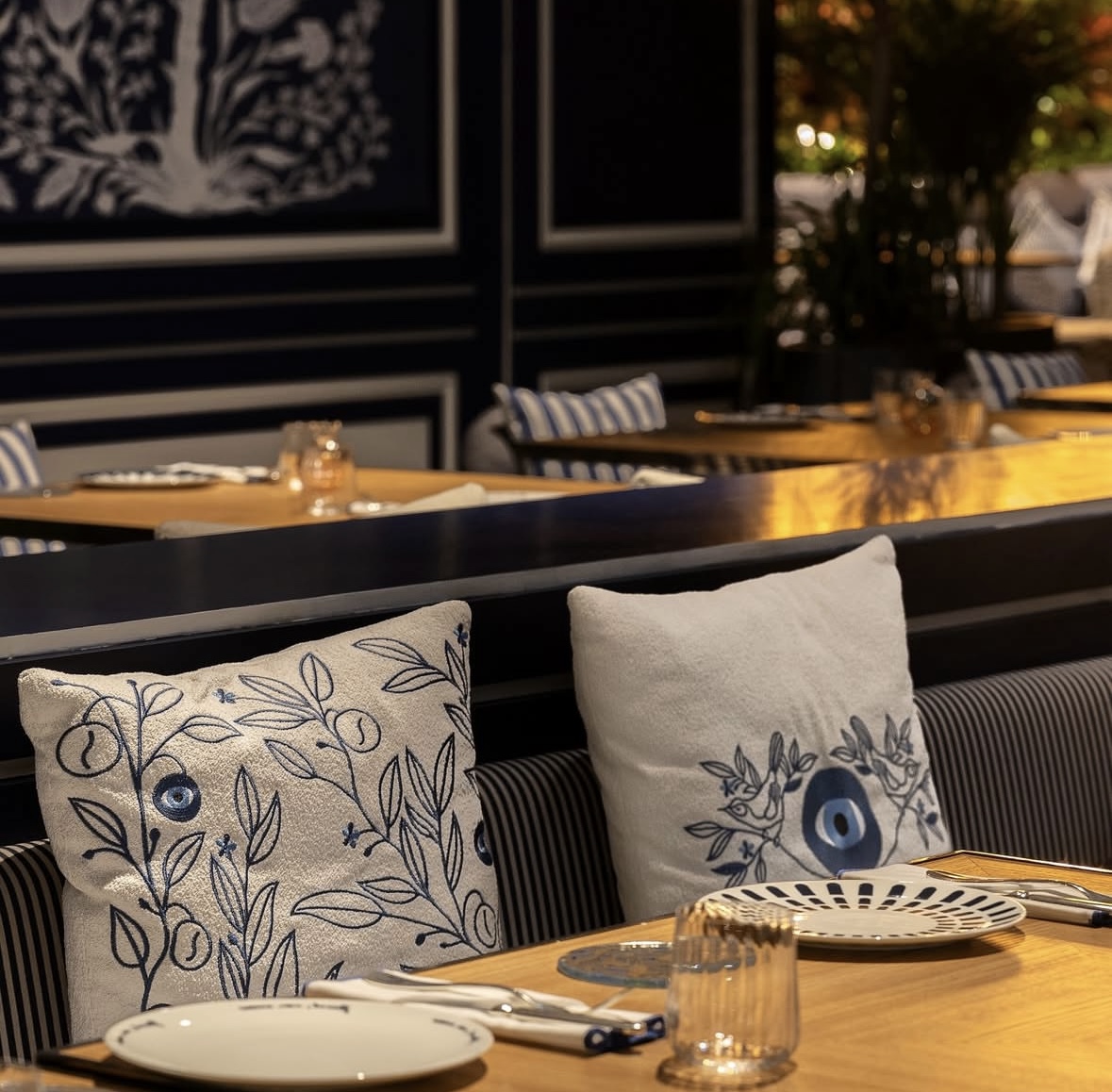 Em Sherif Restaurant - The St. Regis Al Mouj Muscat Resort – Muscat, Oman - Gallery 2